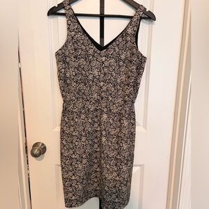NWOT Beautiful, soft, lightweight LOFT Black and White Floral Midi Dress- size 6